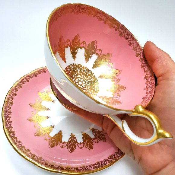 Aynsley Pink & 22k Gold Tea Cup & Saucer Bone China Corset Design Queen … - Picture 5 of 14